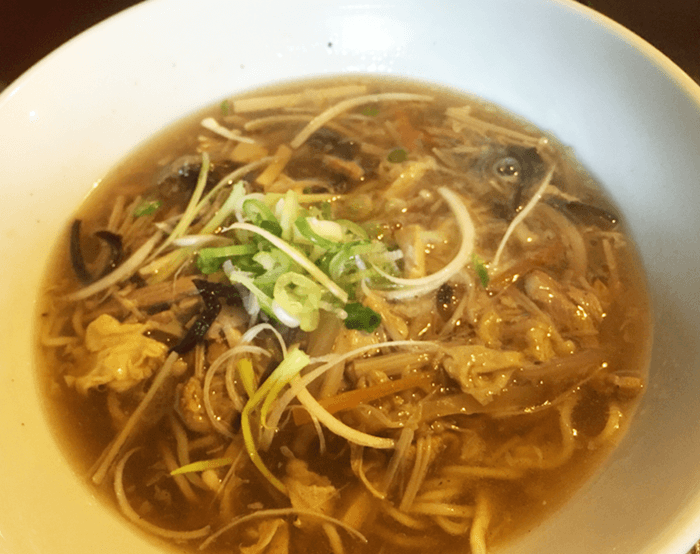 『台湾小吃「花蓮(かれん)」』酸辣麺(サンラータンのラーメン)