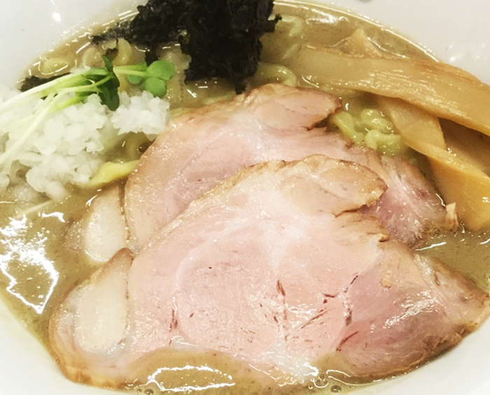『ラブメン』特濃煮干ラーメン(並)